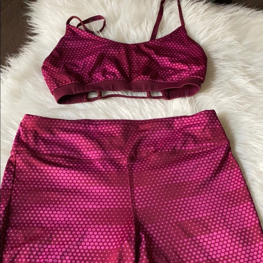 Matching workout set - Picture 5 of 8